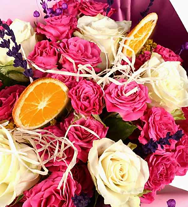 Pembe ve Beyaz G�l Buketi