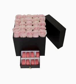 Kare Kutuda Pembe G�ller Makaronlar