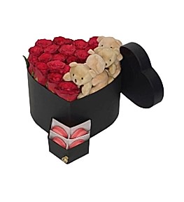 Butik K�rm�z� G�ller Ay�c�klar Makaronlar