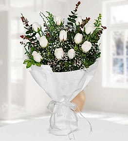 11 Adet Beyaz G�l Buketi
