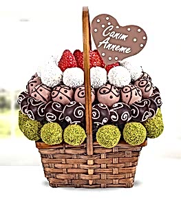 Kalbimin �ncisi Annem