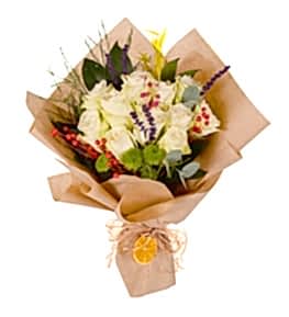 Masumiyet Simgesi Beyaz G�ller