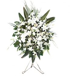 Beyaz lilyum, beyaz gerbera ve karışık beyaz mevsim çiçekleri ile hazırlanmış açılış, düğün ve nikah çiçeği.