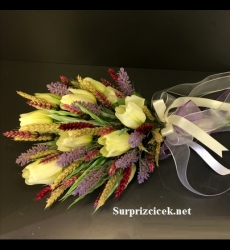 Yapay Lale El Buketi