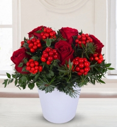 Yeni Yıl Çiçeği Kokina ve Kırmızı Gül