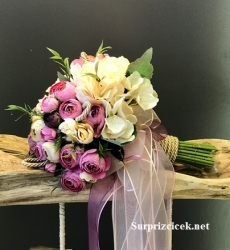 Ortancalı Yapay Gelin Çiçeği