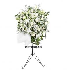 Beyaz Ferforje Çiçek Aranjmanı