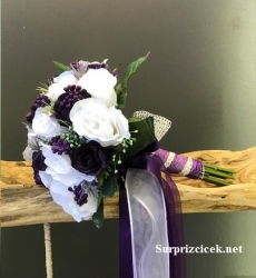 Mor Beyaz Gelin Çiçeği